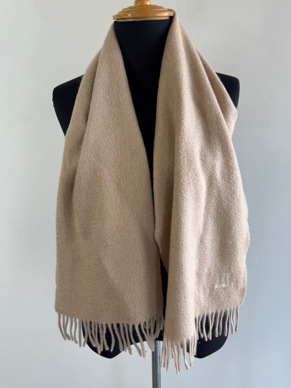Dunhill London Neutral Beige Fringed Scarf 100% Cashmere Luxury Winter Wrap